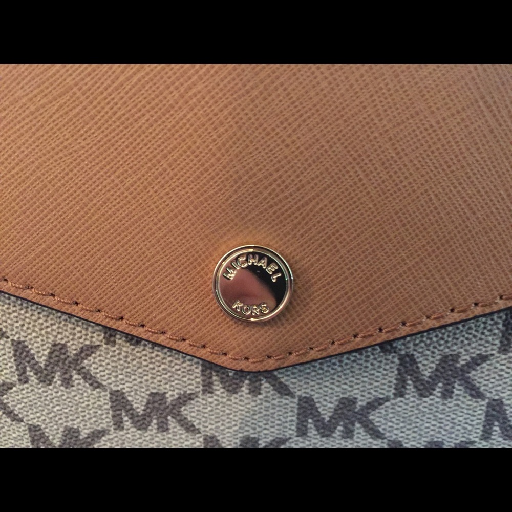 Michael Kors Jet Set Tote Acorn BNWT 😍❤️😍👜😍❤️ - Picture 2 of 8